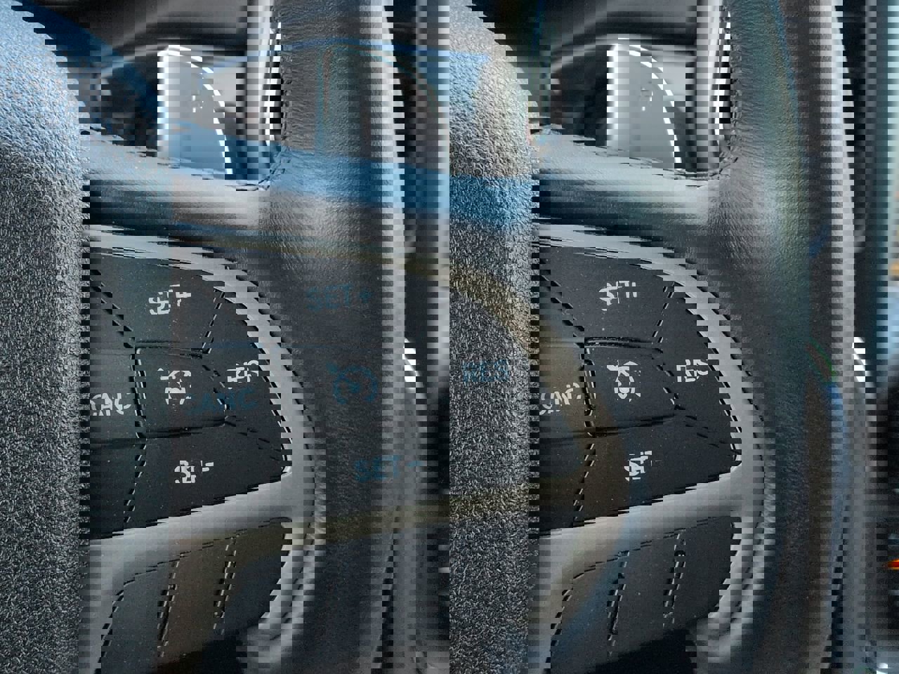 Used 2017 Jeep Grand Cherokee Limited 75th Anniversary image 25