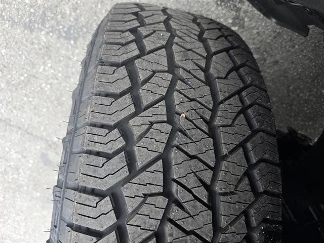 Used 2025 Nissan Frontier Pro-X w/ Pro Premium Package RWD image 30