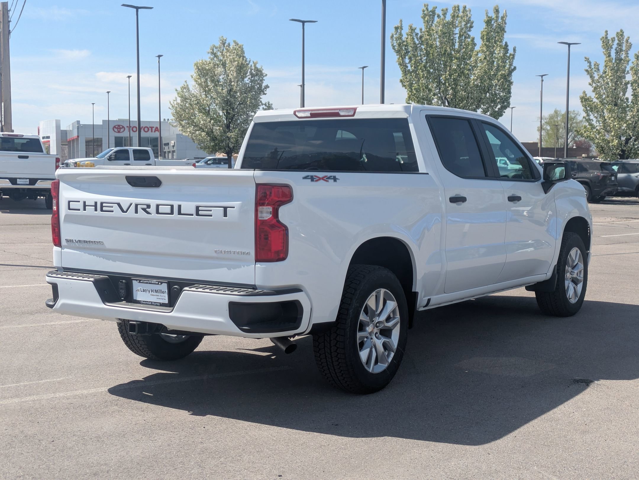New 2025 Chevrolet Silverado 1500 Custom w/ LPO, Dark Essentials Package image 5