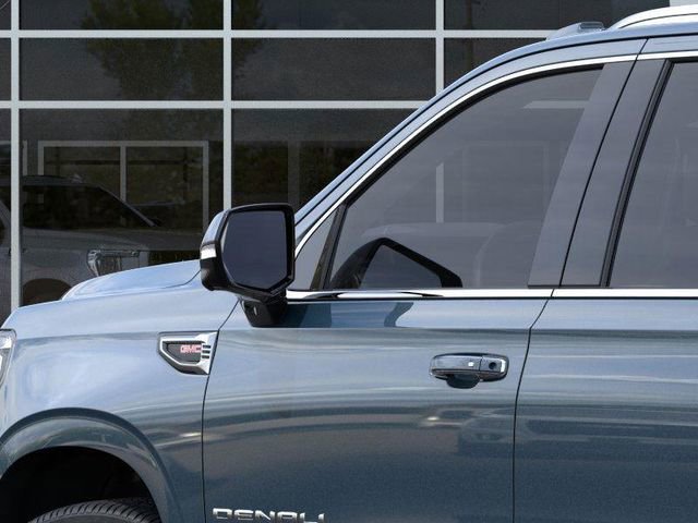 New 2026 GMC Yukon XL Denali w/ Denali Reserve Package AWD/4WD image 12