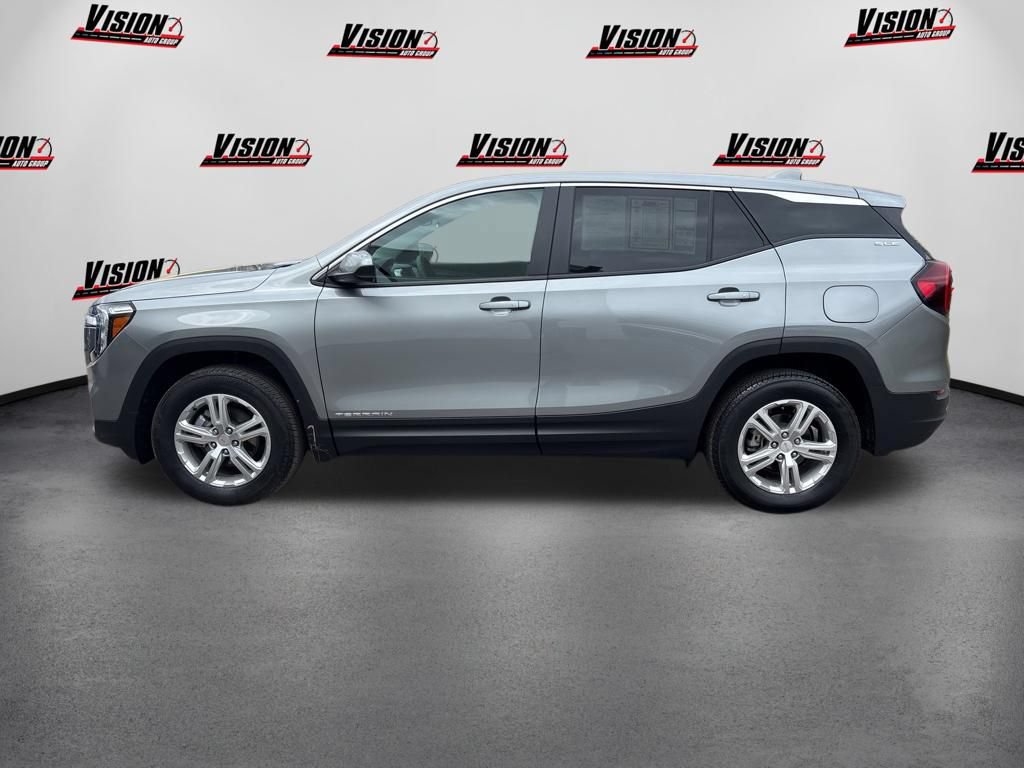 Used 2024 GMC Terrain SLE AWD/4WD image 8