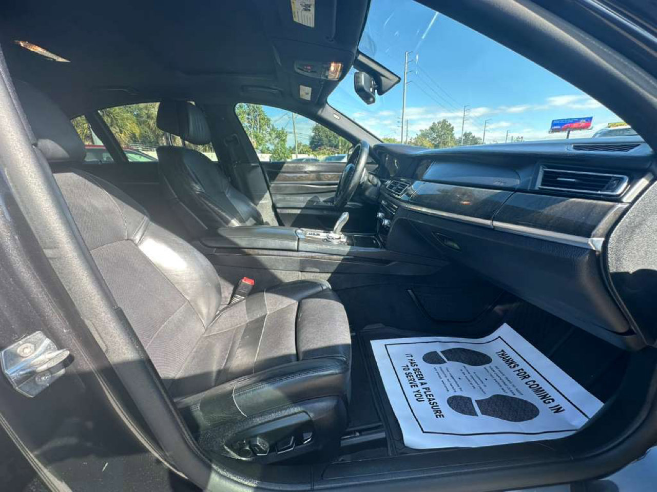 Used 2015 BMW 740i image 16