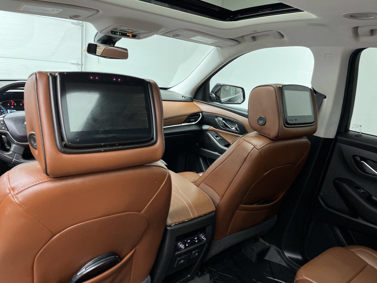 Certified 2019 Chevrolet Traverse High Country AWD/4WD image 8