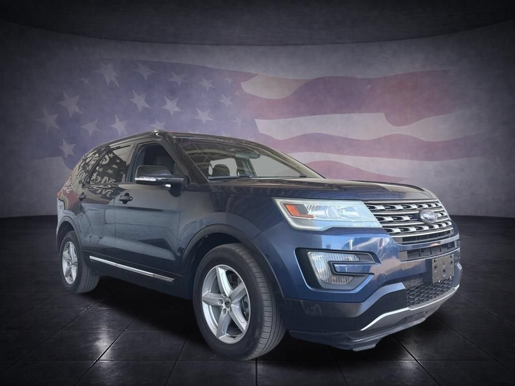 Used 2016 Ford Explorer XLT AWD/4WD image 7