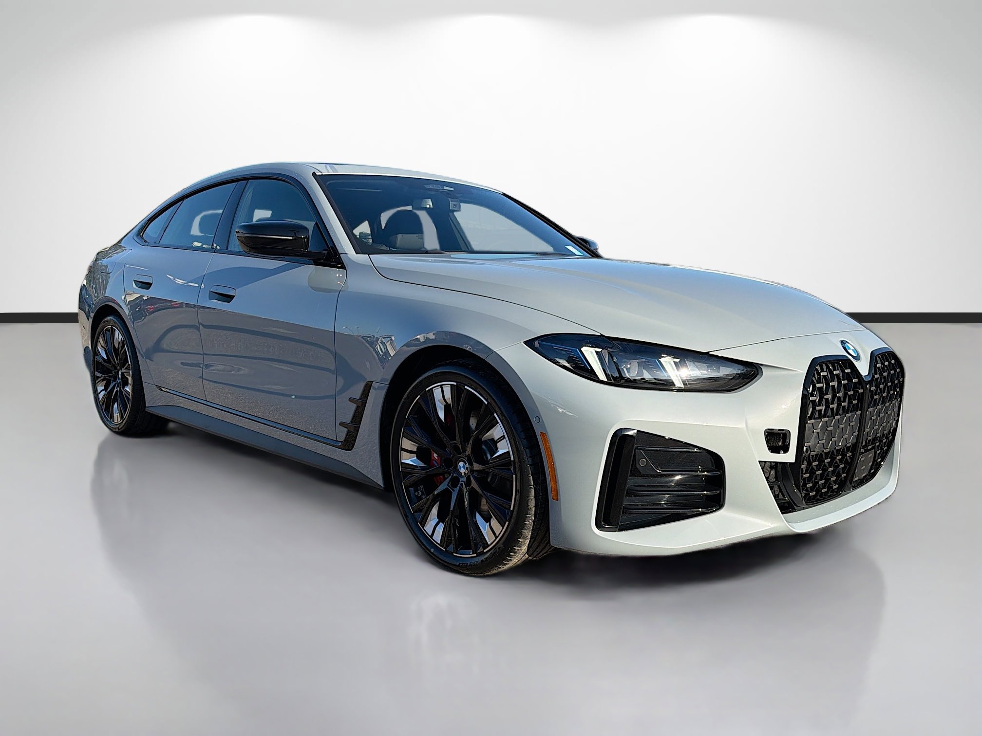 New 2026 BMW 430i w/ M Sport Package