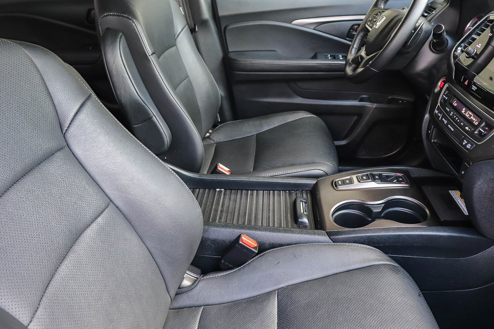 Certified 2023 Honda Passport EX-L image 19