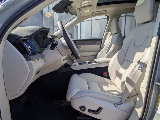 New 2026 Volvo XC90 B6 Ultra w/ Protection Package image 15