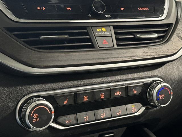 Used 2023 Nissan Altima 2.5 SV w/ SV Premium Package image 27