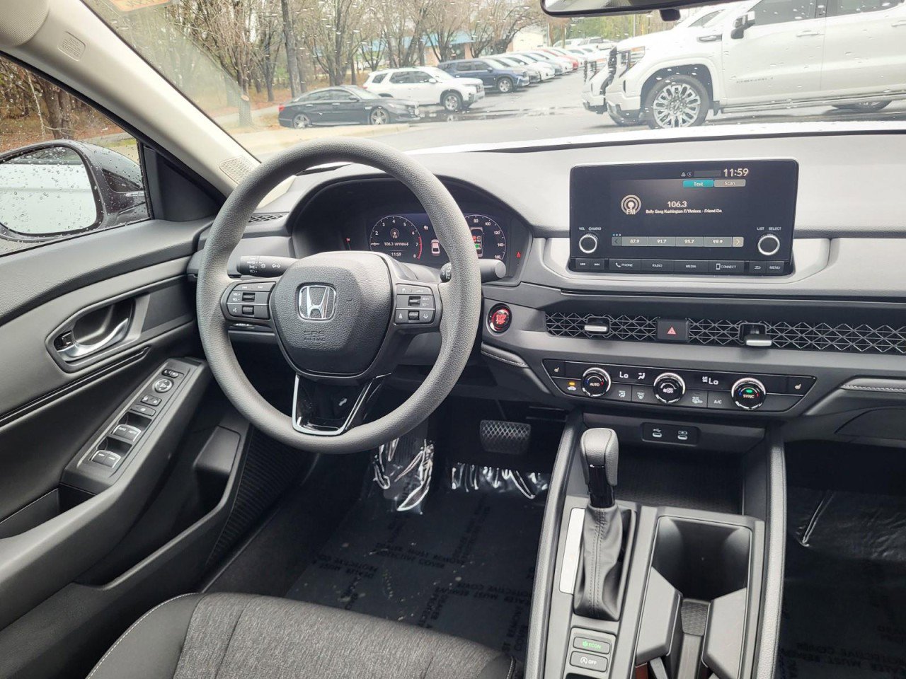 Certified 2025 Honda Accord SE image 16