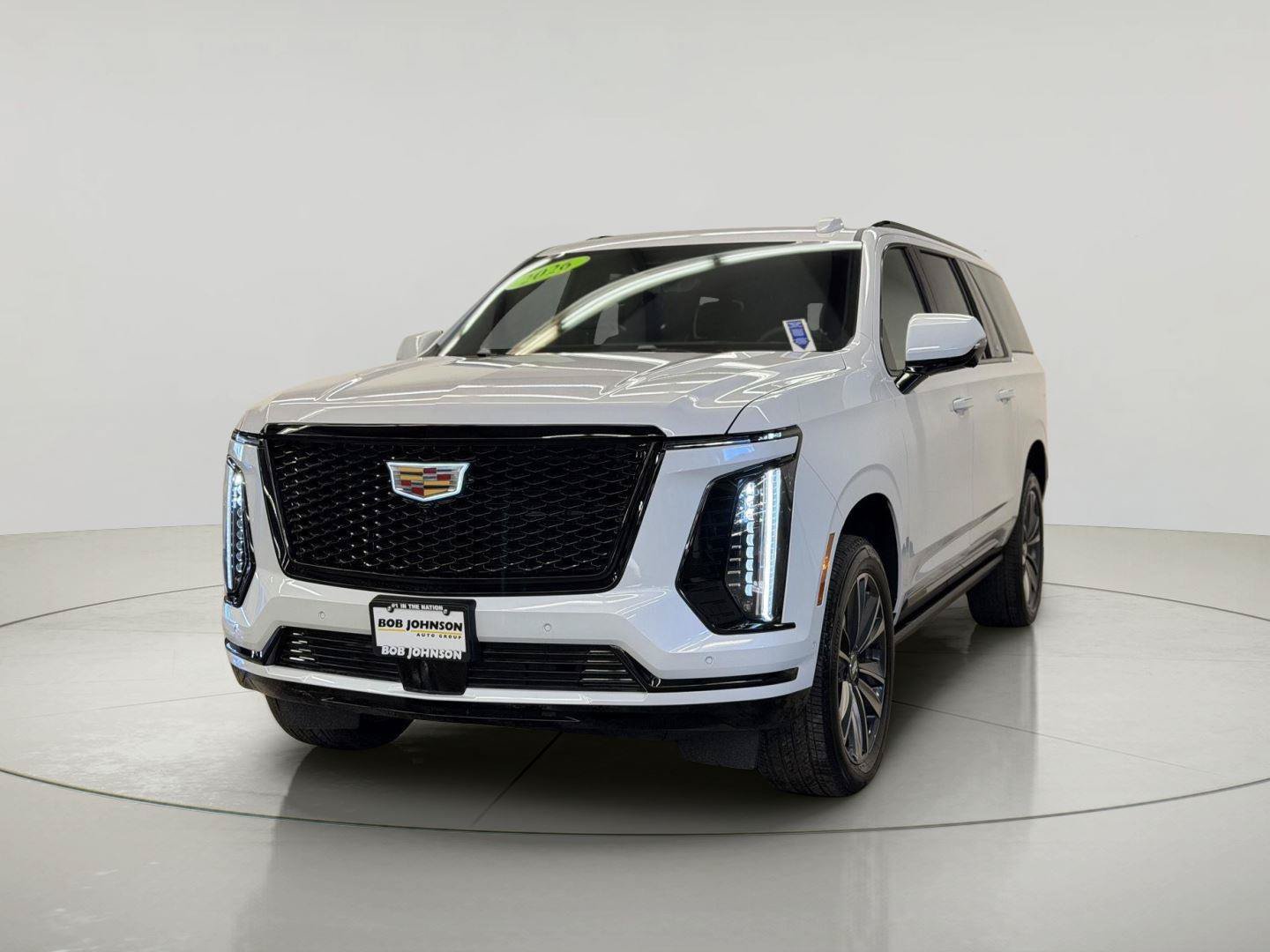 Used 2026 Cadillac Escalade ESV Sport AWD/4WD image 4