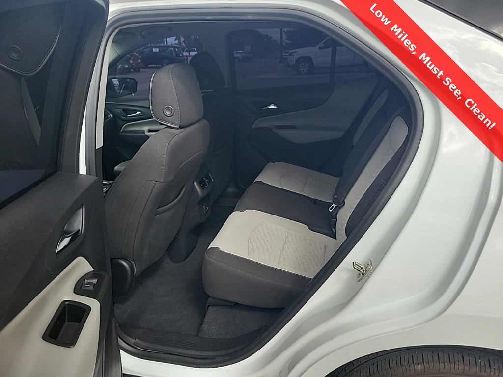 Used 2020 Chevrolet Equinox LS w/ LS Convenience Package image 12