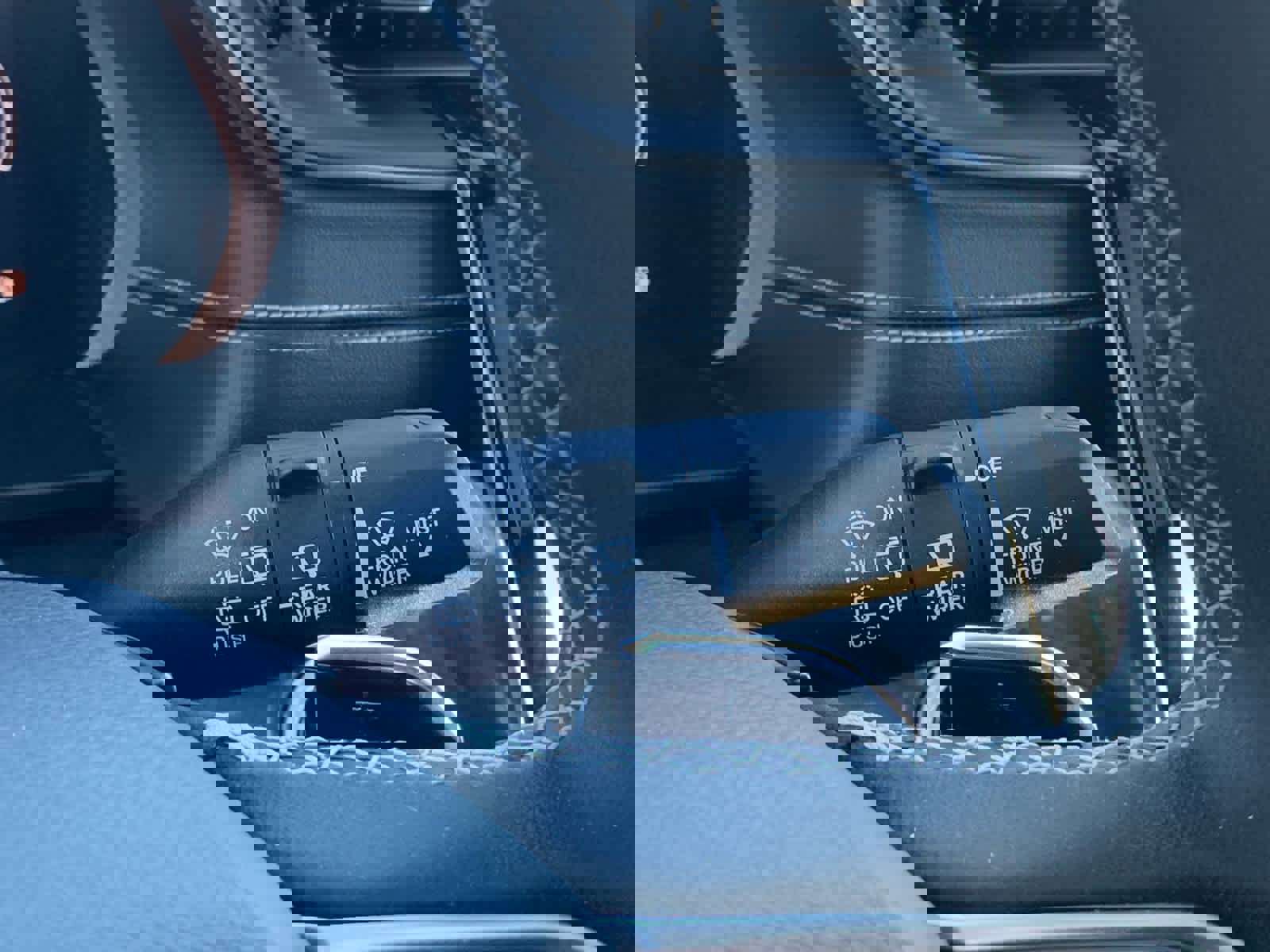 Used 2023 Jeep Grand Cherokee Altitude image 18