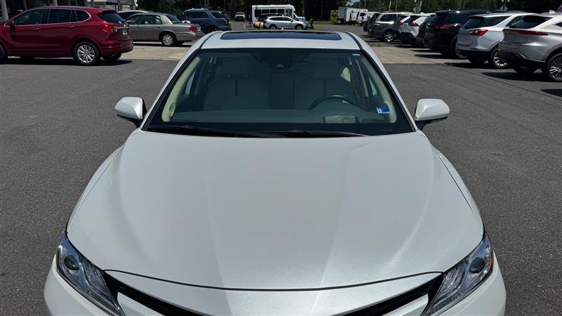 Used 2019 Toyota Camry XLE FWD image 22