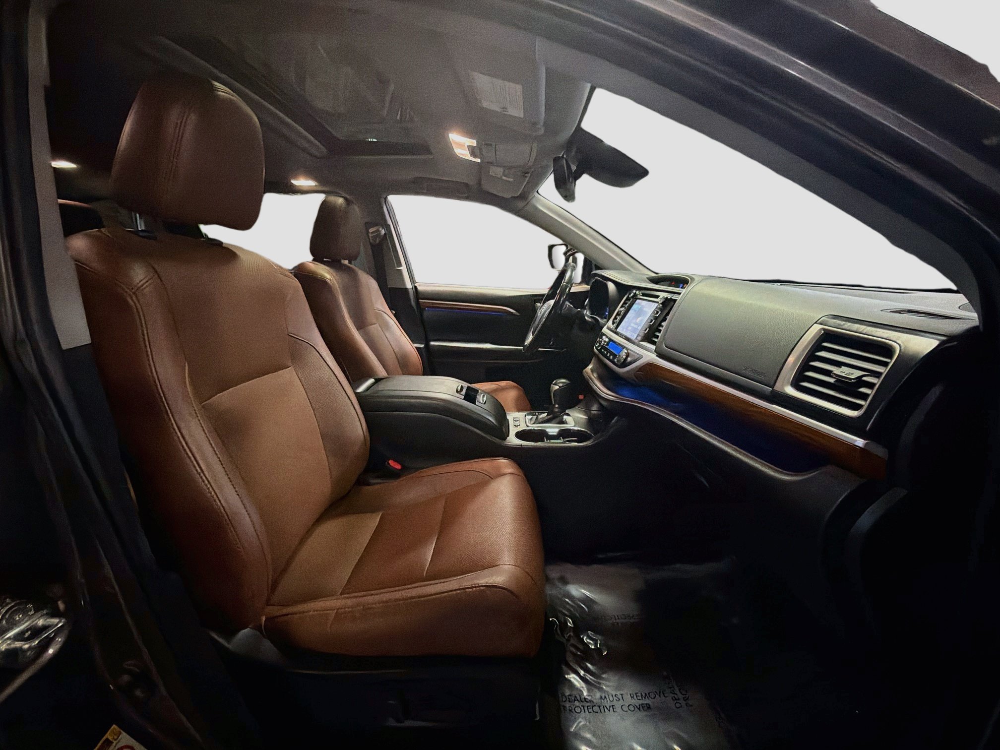 Used 2019 Toyota Highlander Limited AWD/4WD image 34