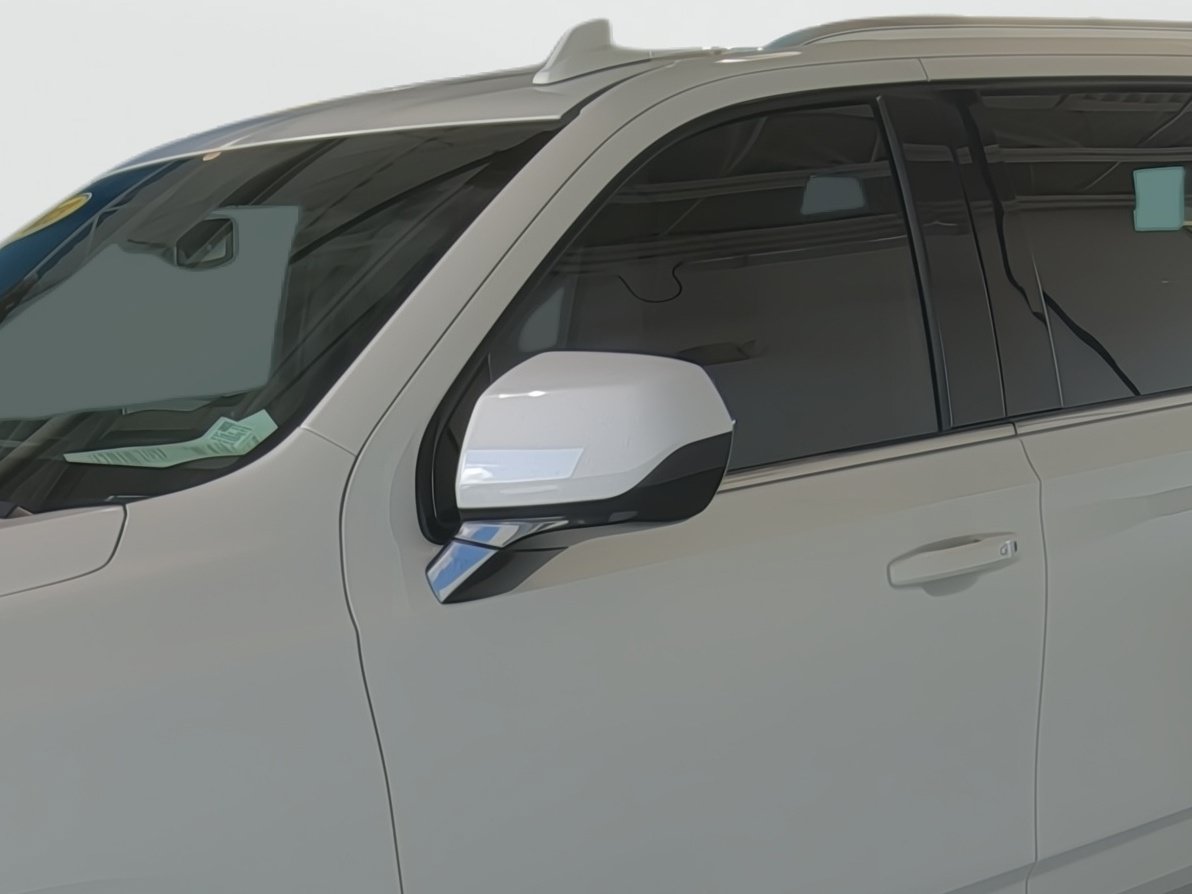 Used 2023 Chevrolet Tahoe LT AWD/4WD image 8