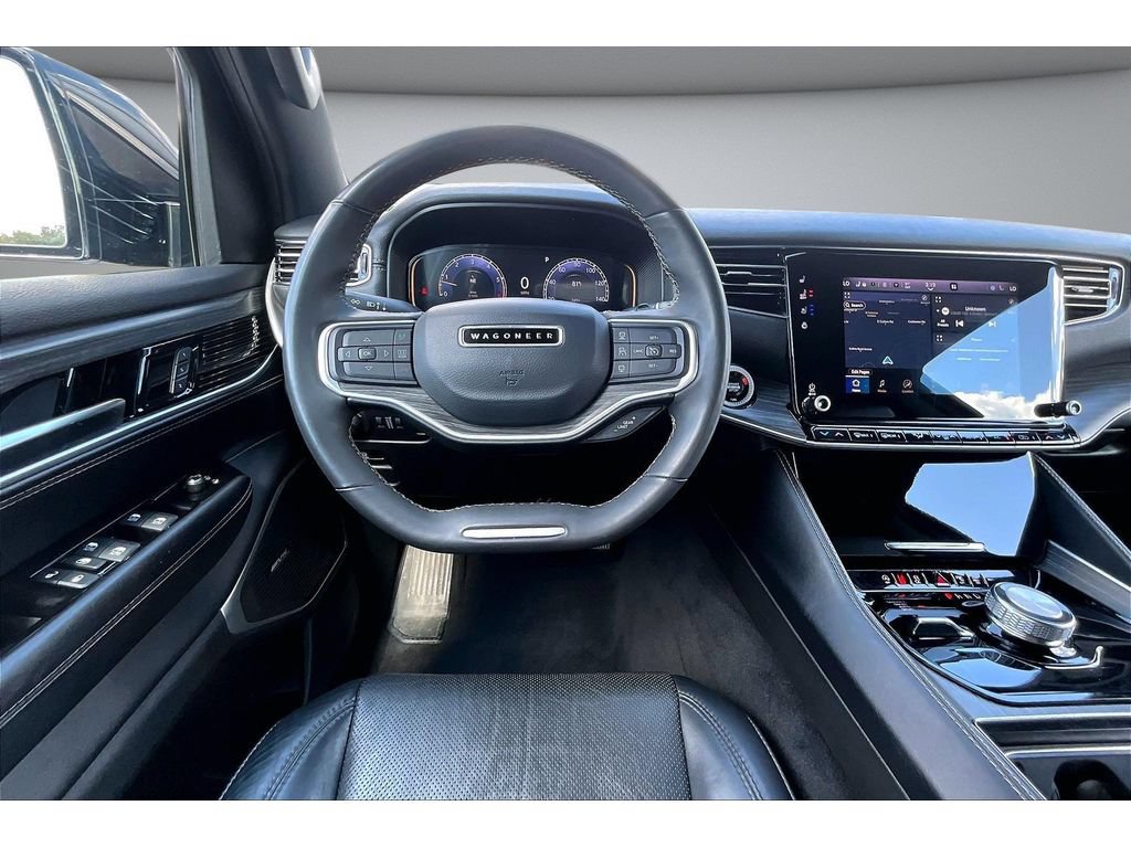 Certified 2024 Jeep Wagoneer Series II AWD/4WD image 8