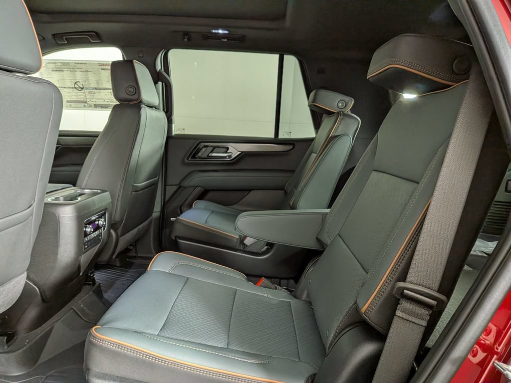 New 2026 GMC Yukon AT4 w/ AT4 Premium Package AWD/4WD image 31