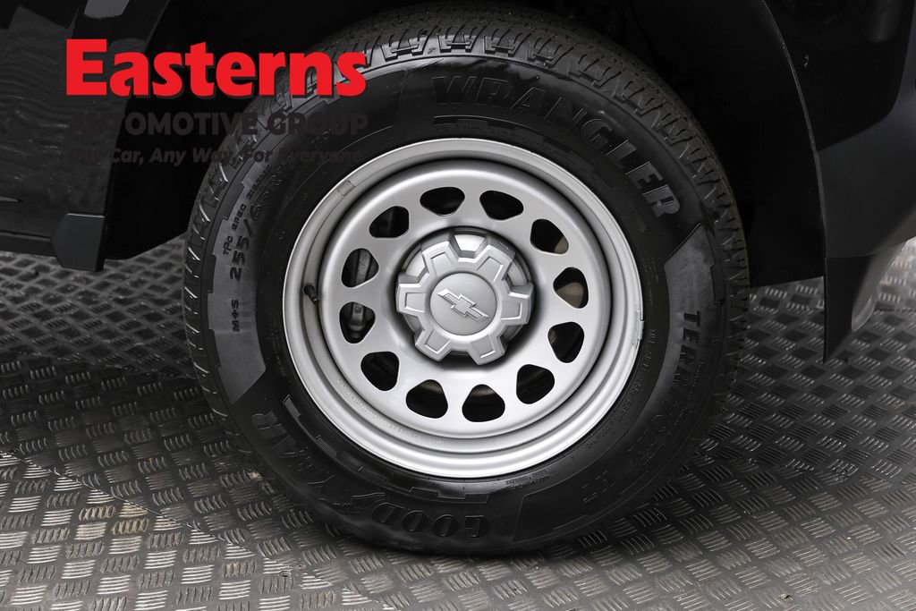 Used 2023 Chevrolet Colorado W/T RWD image 28