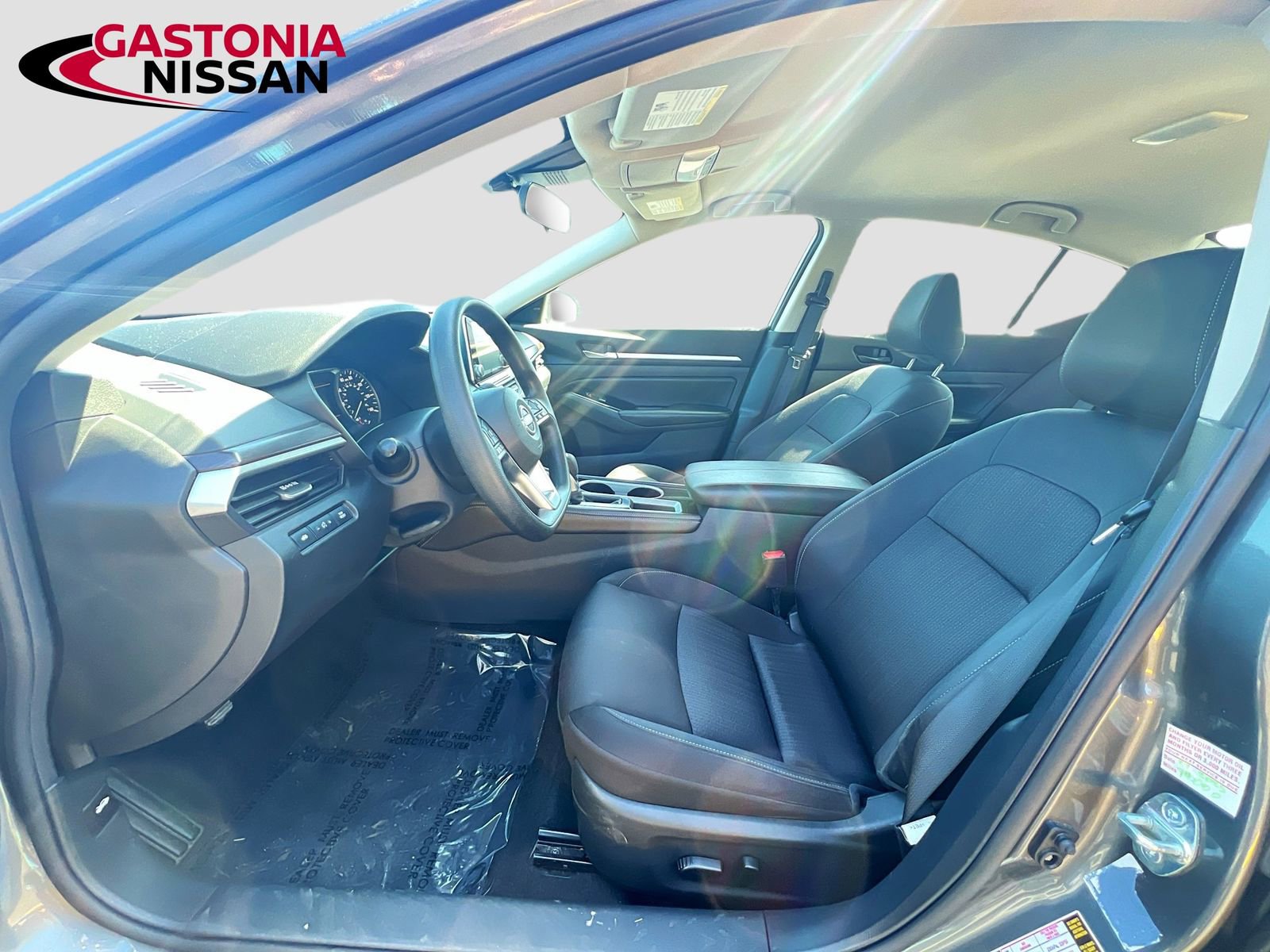 Used 2023 Nissan Altima 2.5 SV FWD image 26