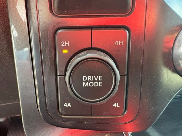 Used 2022 Ford F150 Lariat image 24