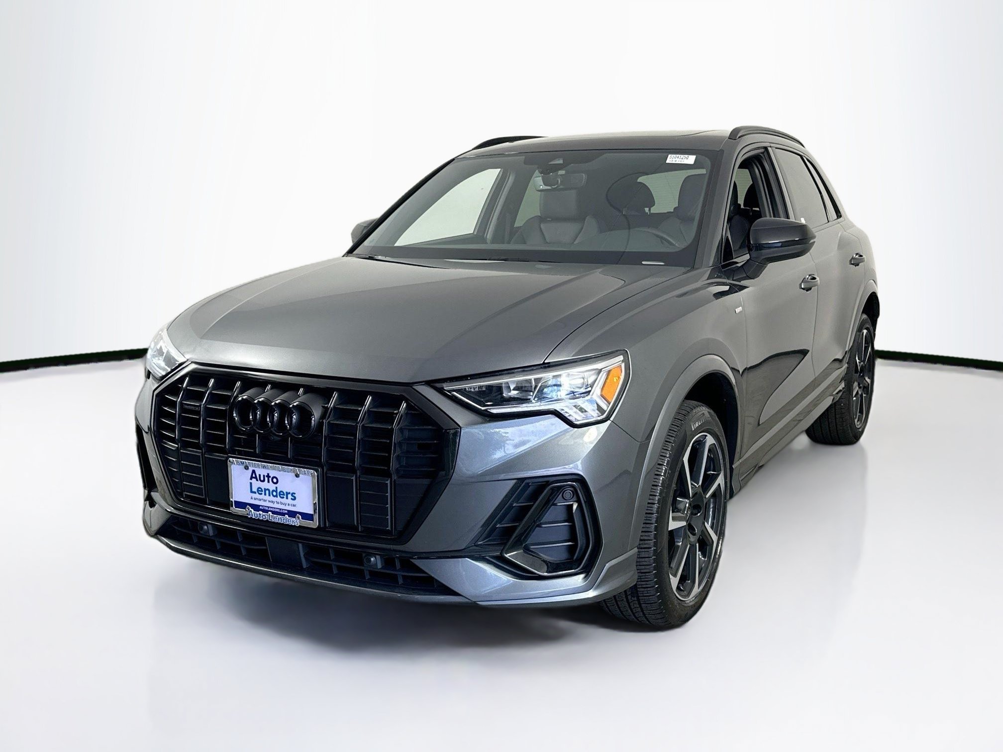 Used 2025 Audi Q3 2.0T Premium Plus AWD/4WD image 1