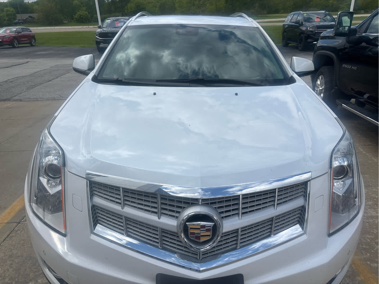 Used 2013 Cadillac SRX Premium AWD/4WD image 2