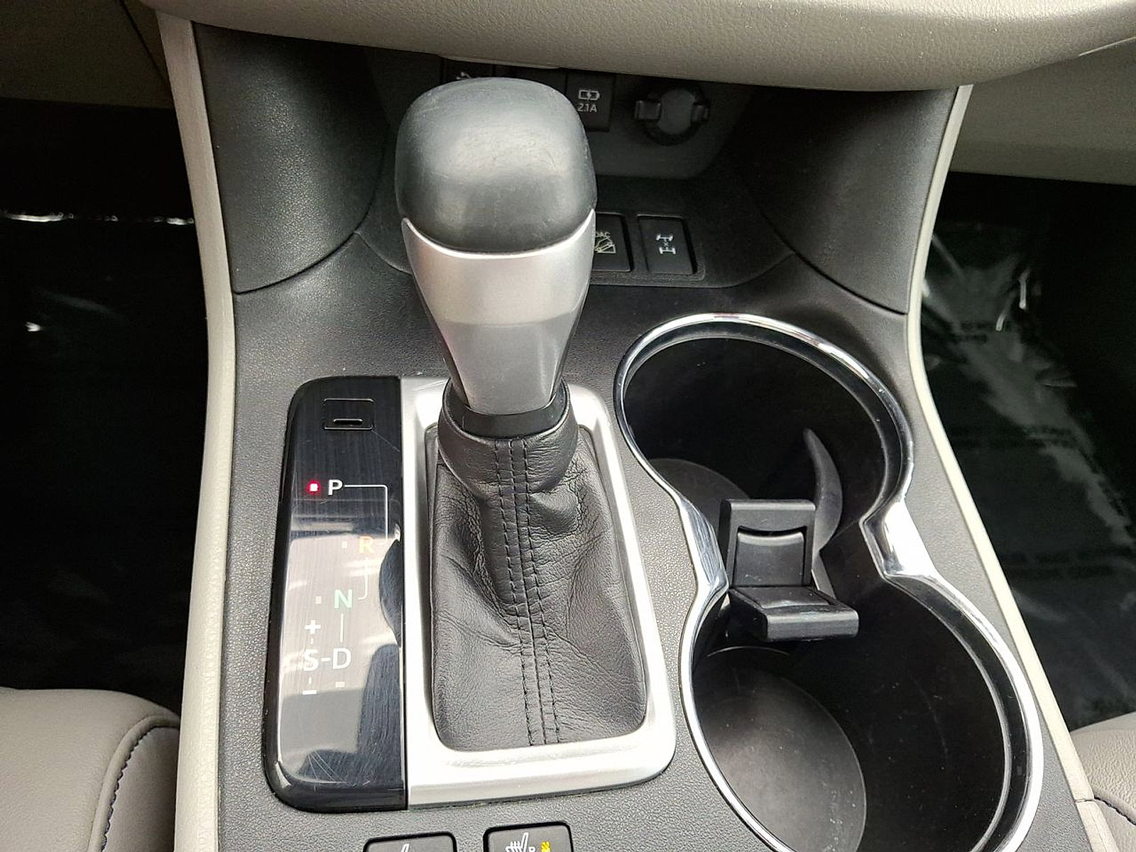 Certified 2018 Toyota Highlander XLE image 12