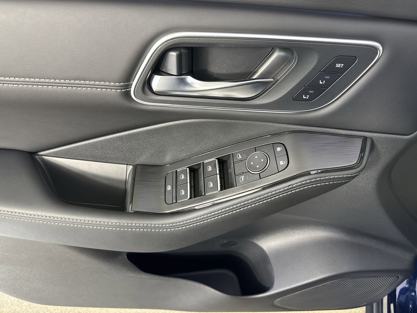 New 2026 Nissan Rogue Platinum w/ Platinum Premium Package image 21