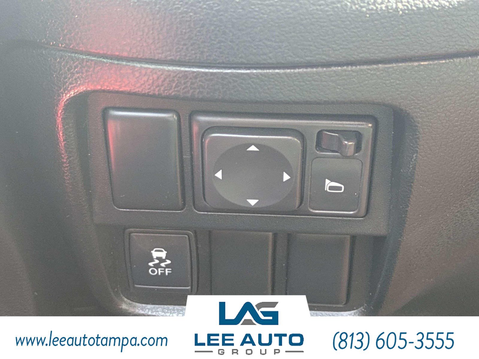 Used 2014 Nissan Juke SL FWD image 21