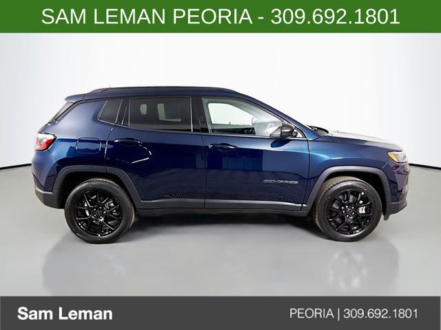 New 2026 Jeep Compass Latitude image 8