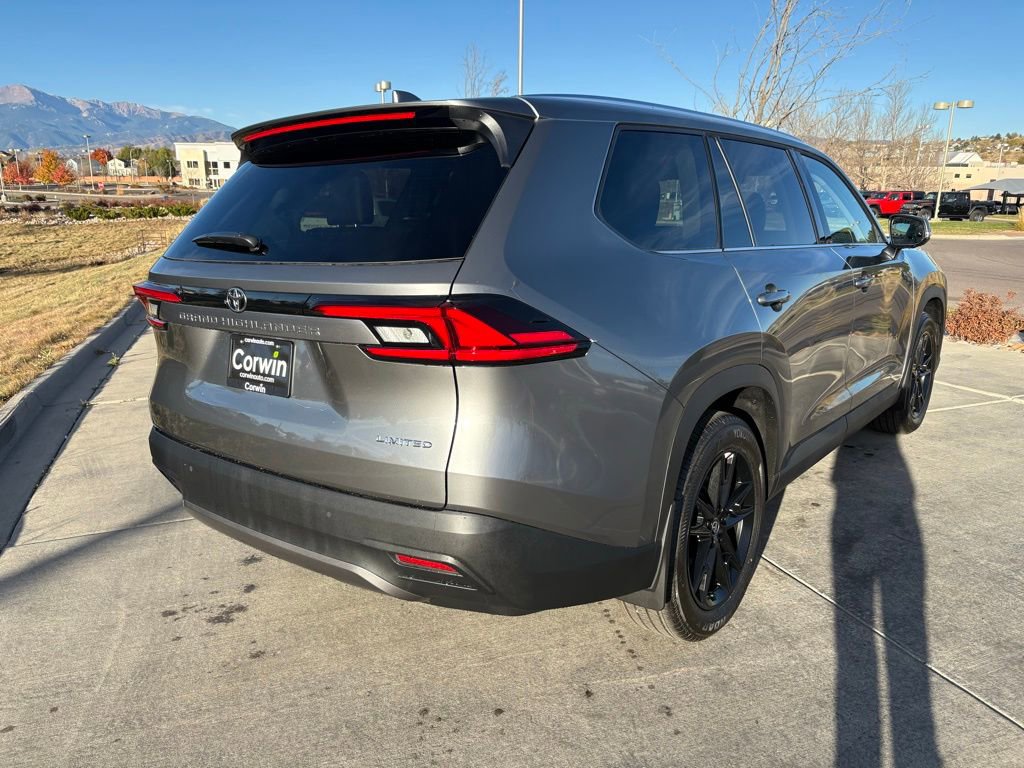 Used 2026 Toyota Grand Highlander Limited image 7