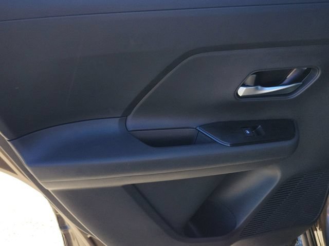 New 2026 Nissan Kicks SV w/ SV Premium Package FWD image 24