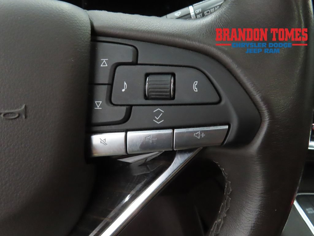 Used 2023 Cadillac Escalade Sport AWD/4WD image 12