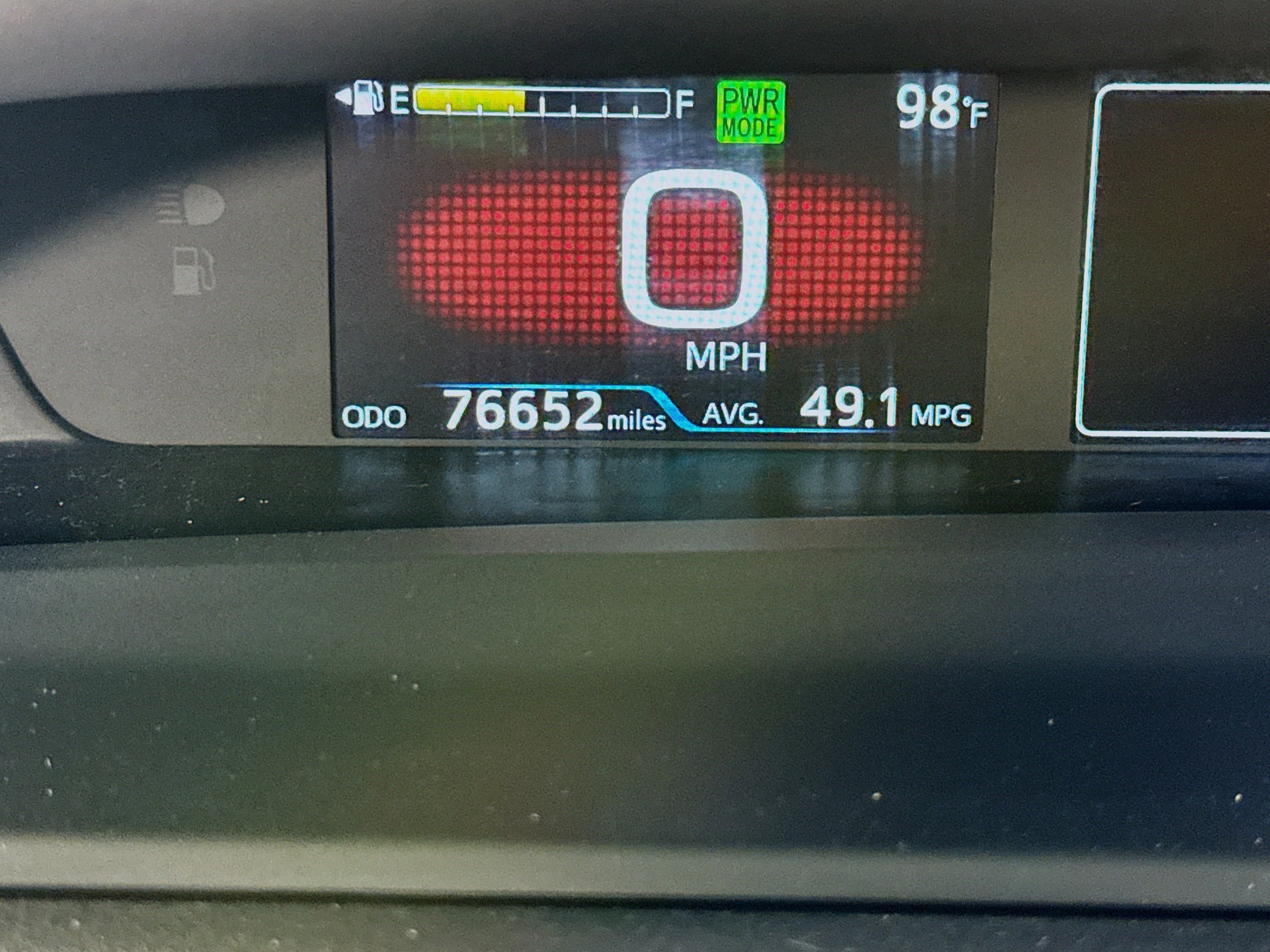 Used 2022 Toyota Prius LE FWD image 16