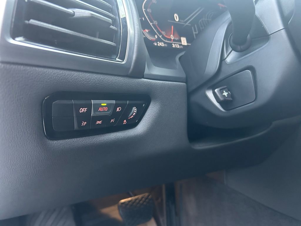 Used 2020 BMW 840i xDrive Convertible image 21