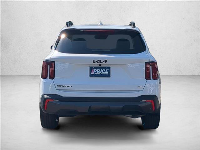 Used 2025 Kia Sorento SX AWD/4WD image 7