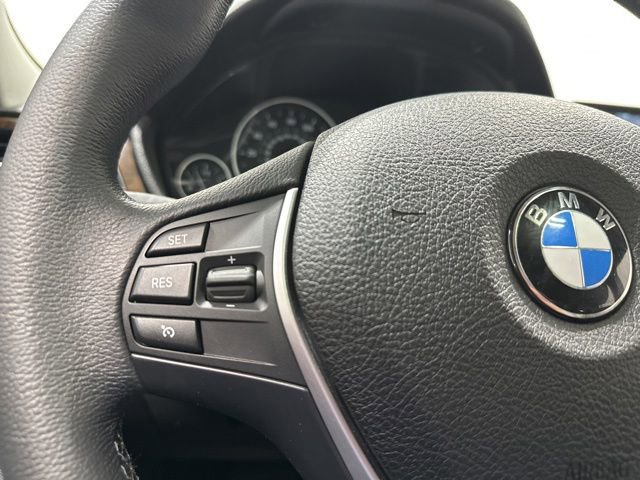 Used 2014 BMW 335i xDrive Sedan AWD/4WD image 18