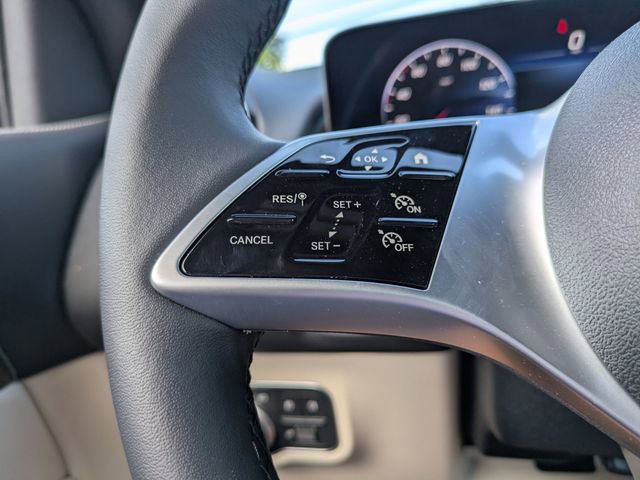 New 2026 Mercedes-Benz GLB 250 image 27