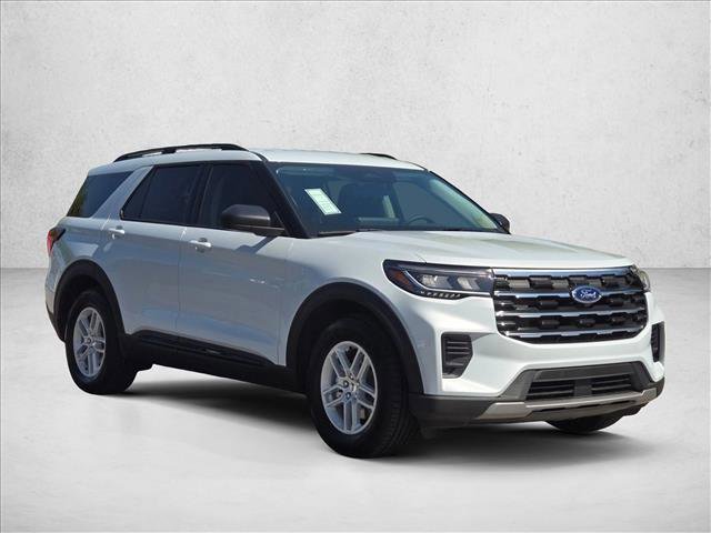 New 2026 Ford Explorer Active RWD image 5