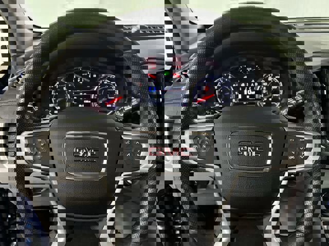 Certified 2022 GMC Terrain SLE w/ Driver Convenience Package image 11