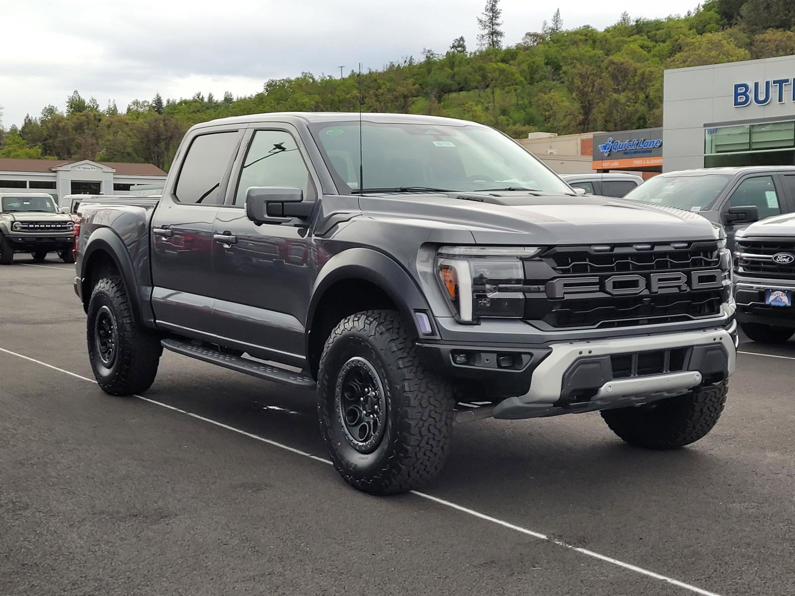 New 2026 Ford F150 Raptor AWD/4WD image 3