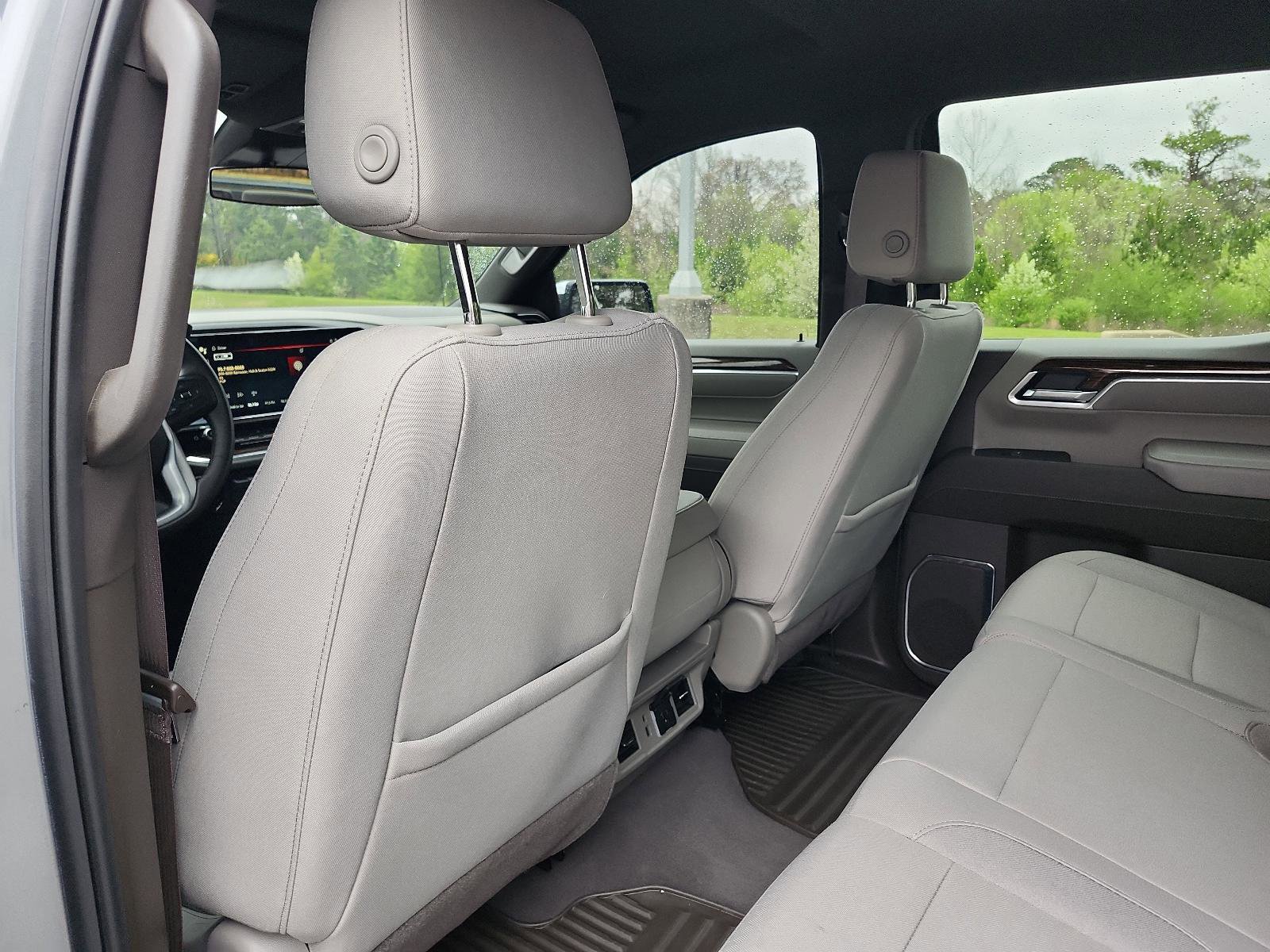 Used 2025 GMC Sierra 1500 SLE image 12