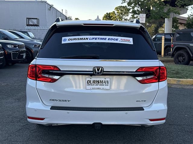 Used 2024 Honda Odyssey Elite image 4