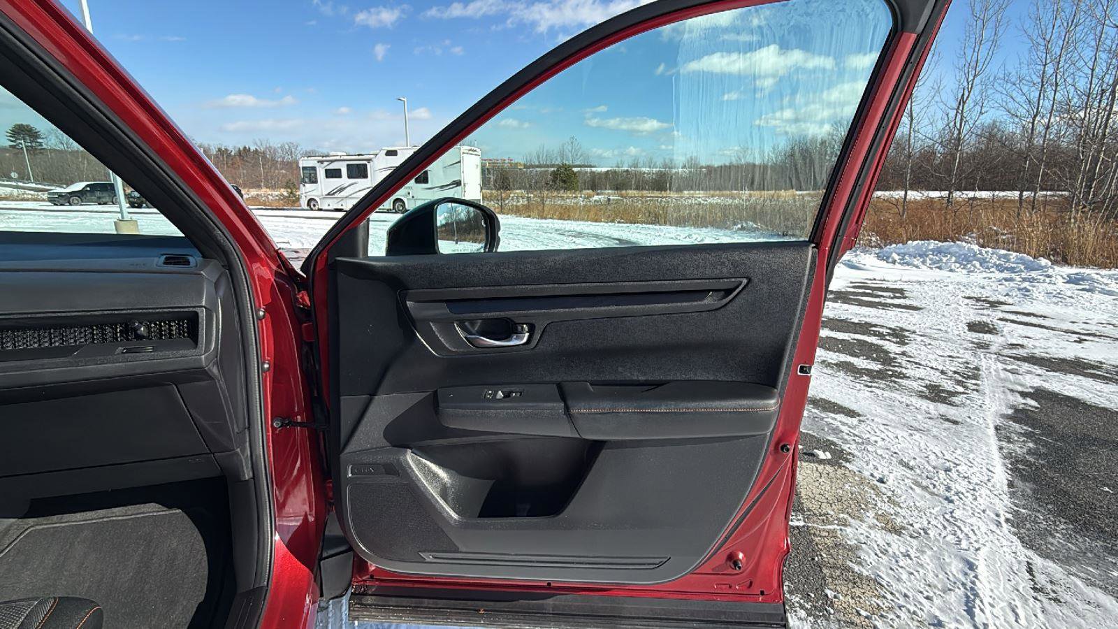 Used 2025 Honda CR-V Sport image 19