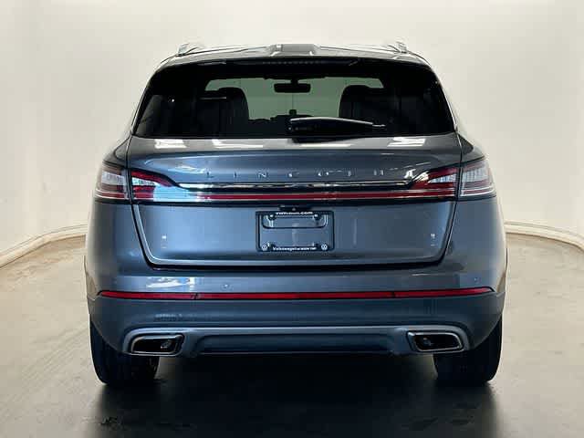 Used 2022 Lincoln Nautilus Reserve AWD/4WD image 4