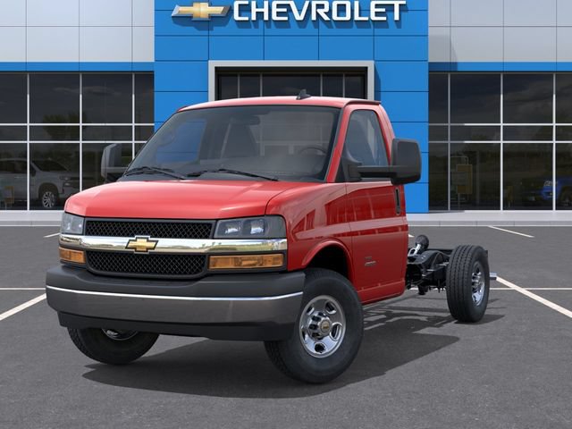 New 2026 Chevrolet Express 3500 w/ Power Convenience Package RWD image 6
