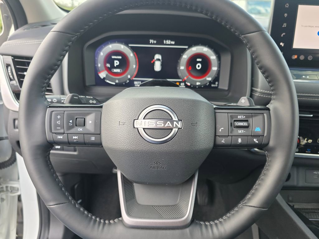 Used 2025 Nissan Rogue SL w/ Tech Package image 16