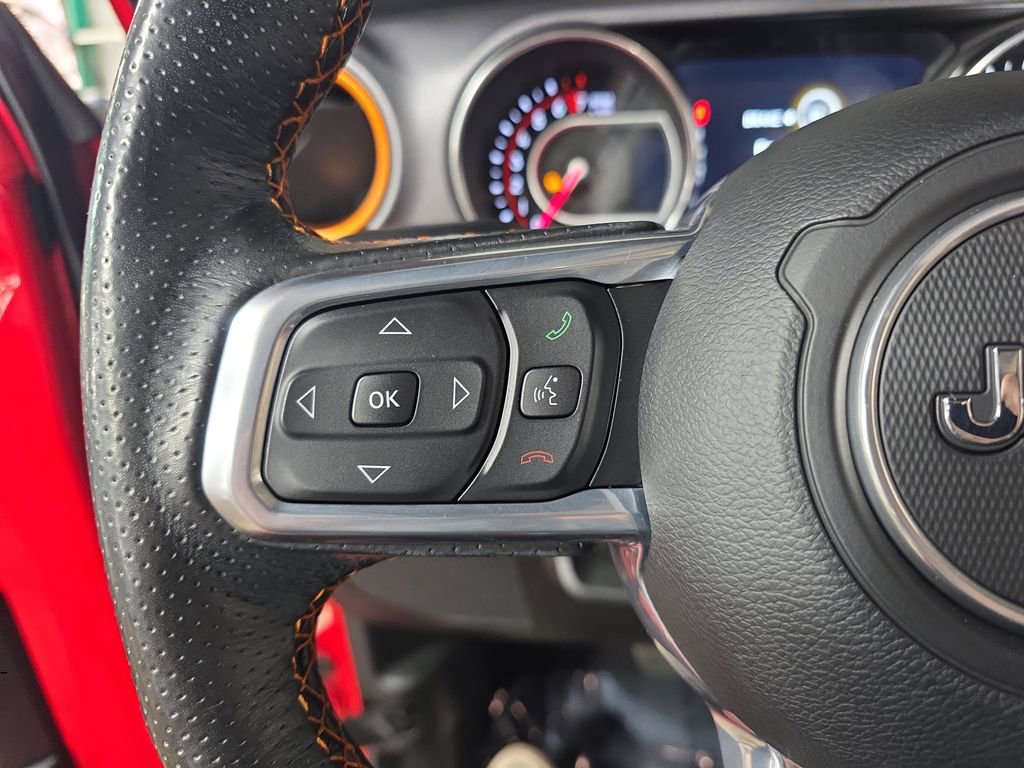 Used 2021 Jeep Gladiator Mojave image 16