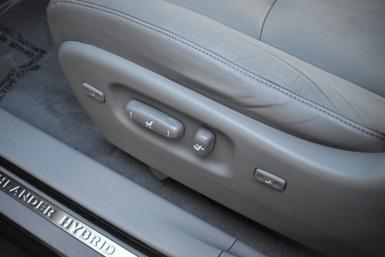 Used 2008 Toyota Highlander Limited AWD/4WD image 37