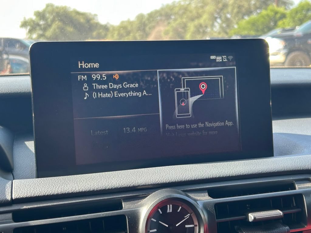 Used 2025 Lexus IS 500 RWD image 33